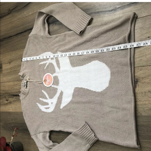 NEW Show me your Mumu Christmas Varsity Sweater - Picture 7 of 8